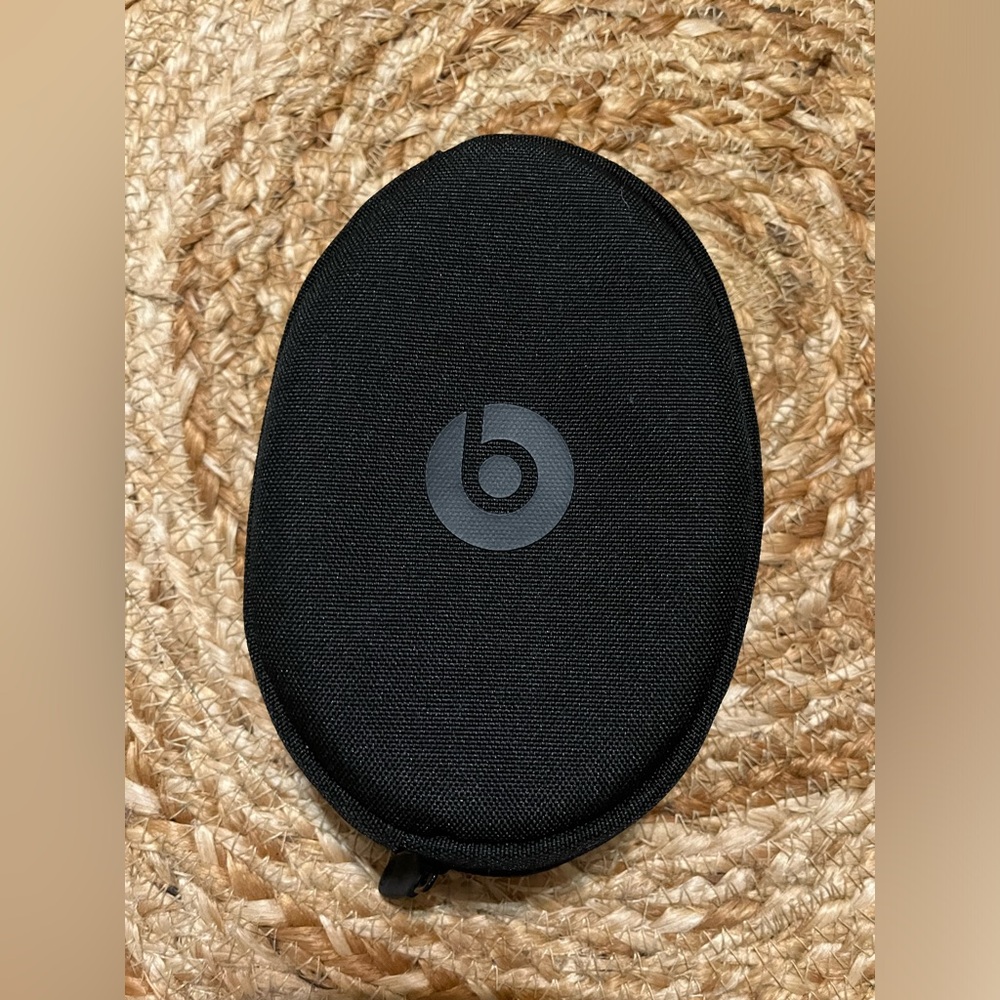 Empty brand new Beats Solo case